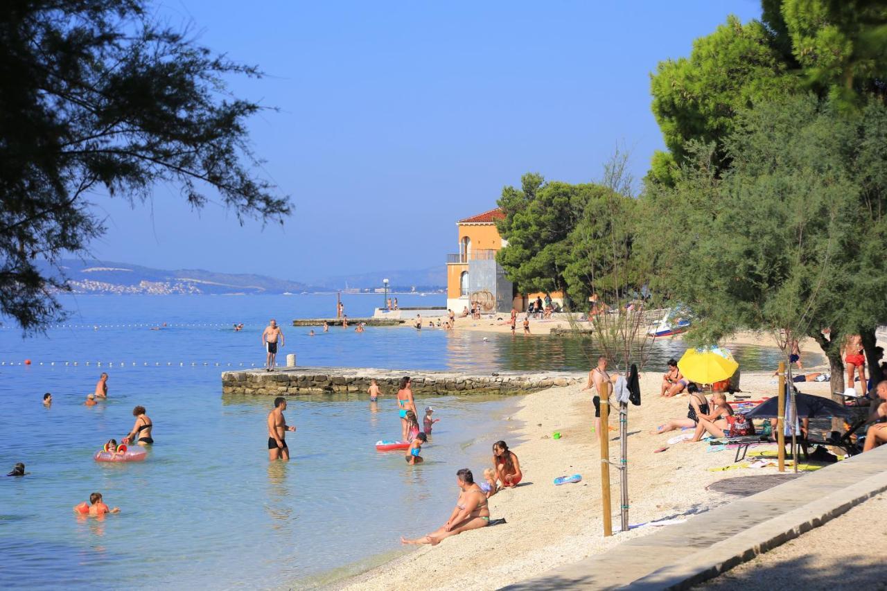 Apartments With A Parking Space Kastel Kambelovac, Kastela - 21997 מראה חיצוני תמונה